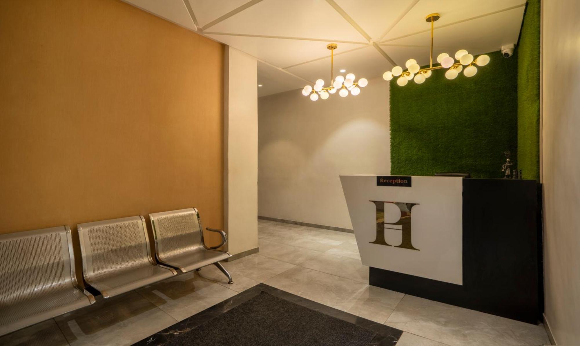 Treebo Prasha Hotel Nashik Ngoại thất bức ảnh